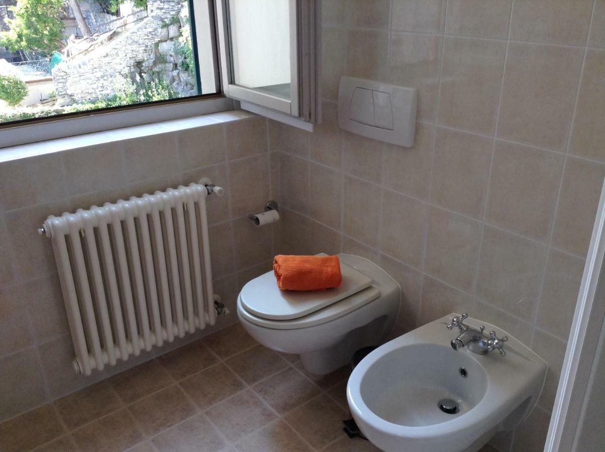 Larius Apartment Parking Carate Urio Zewnętrze zdjęcie
