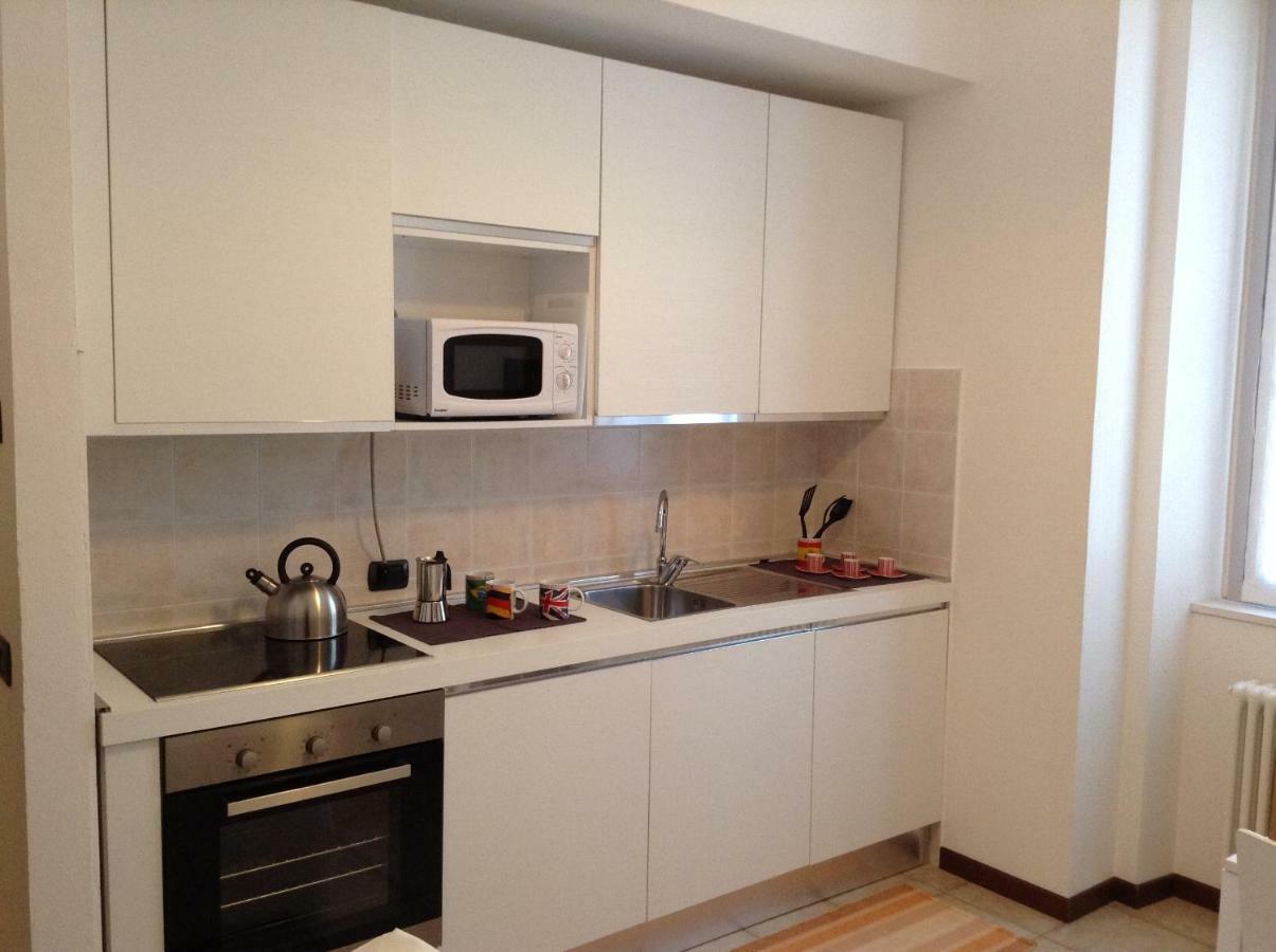 Larius Apartment Parking Carate Urio Zewnętrze zdjęcie